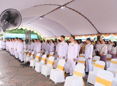ร่วมพิธีถวายผ้าพระกฐินพระราชทานกรมส่งเสริมสหกรณ์ ประจำปี ... พารามิเตอร์รูปภาพ 9
