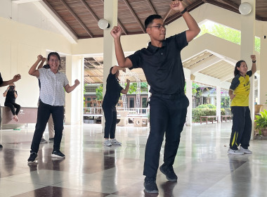 กิจกรรมออกกำลังกาย ภายใต้ โครงการสมดุลชีวิต (Work-Life ... พารามิเตอร์รูปภาพ 11