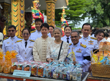 กิจกรรม ทำบุญตักบาตร ... พารามิเตอร์รูปภาพ 9