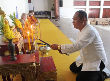 ไหว้ศาลพระภูมิ ทำบุญถวายภัตตาหารเพลแด่พระภิกษุสงฆ์ ... พารามิเตอร์รูปภาพ 14